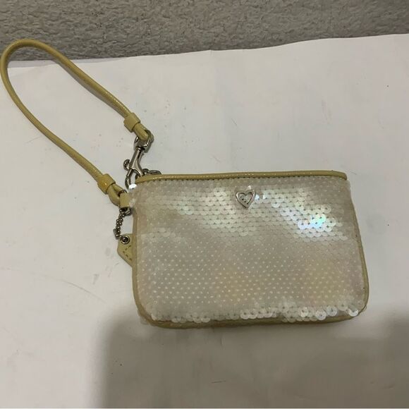 Coach Poppy Special Occasion Sequined Wristlet - Picture 1 of 6